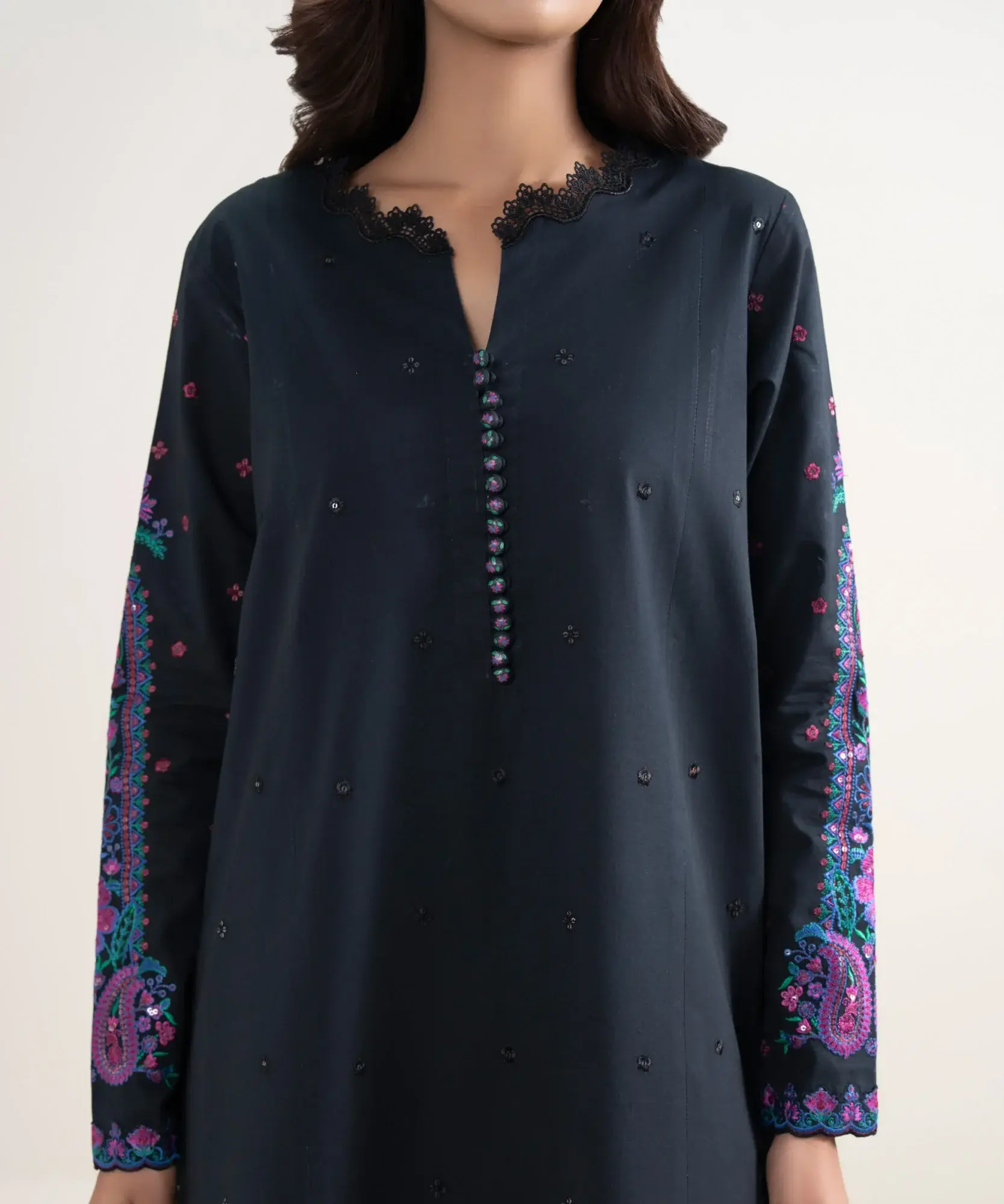 SAPPHIRE 3 Piece EMBROIDERED SUIT in Black — view 5