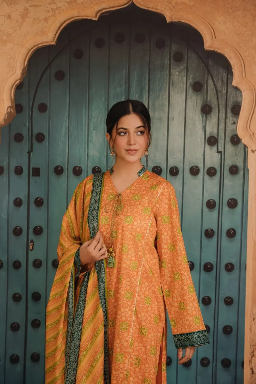 Kayseria 3 Piece Printed Lawn Suit in Yellow