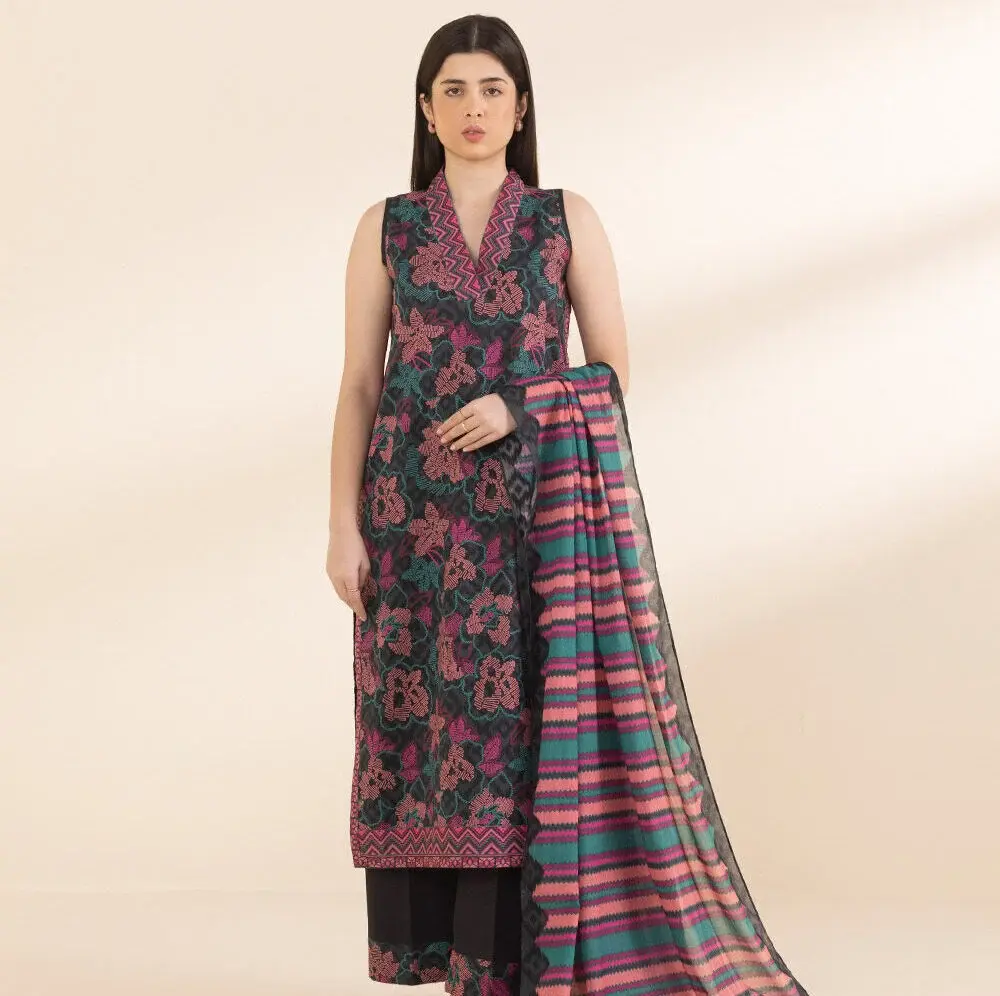 Sapphire 3 Piece Printed Lawn Suit in Grey — view 5
