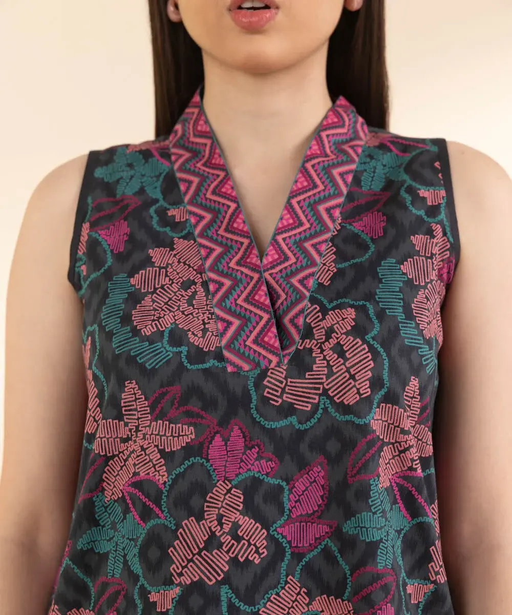 Sapphire 3 Piece Printed Lawn Suit in Grey — view 4